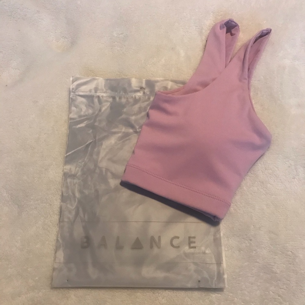 Balance Athletica Ascend Top - Prim